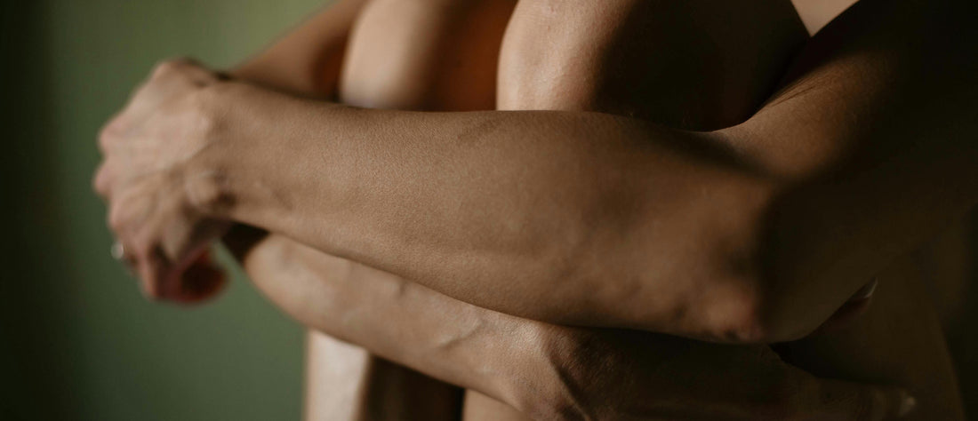 Le stress et votre peau : comment le cortisol accélère le vieillissement